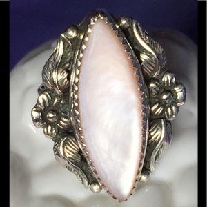 Vintage Native American Sterling Pink Shell Ring